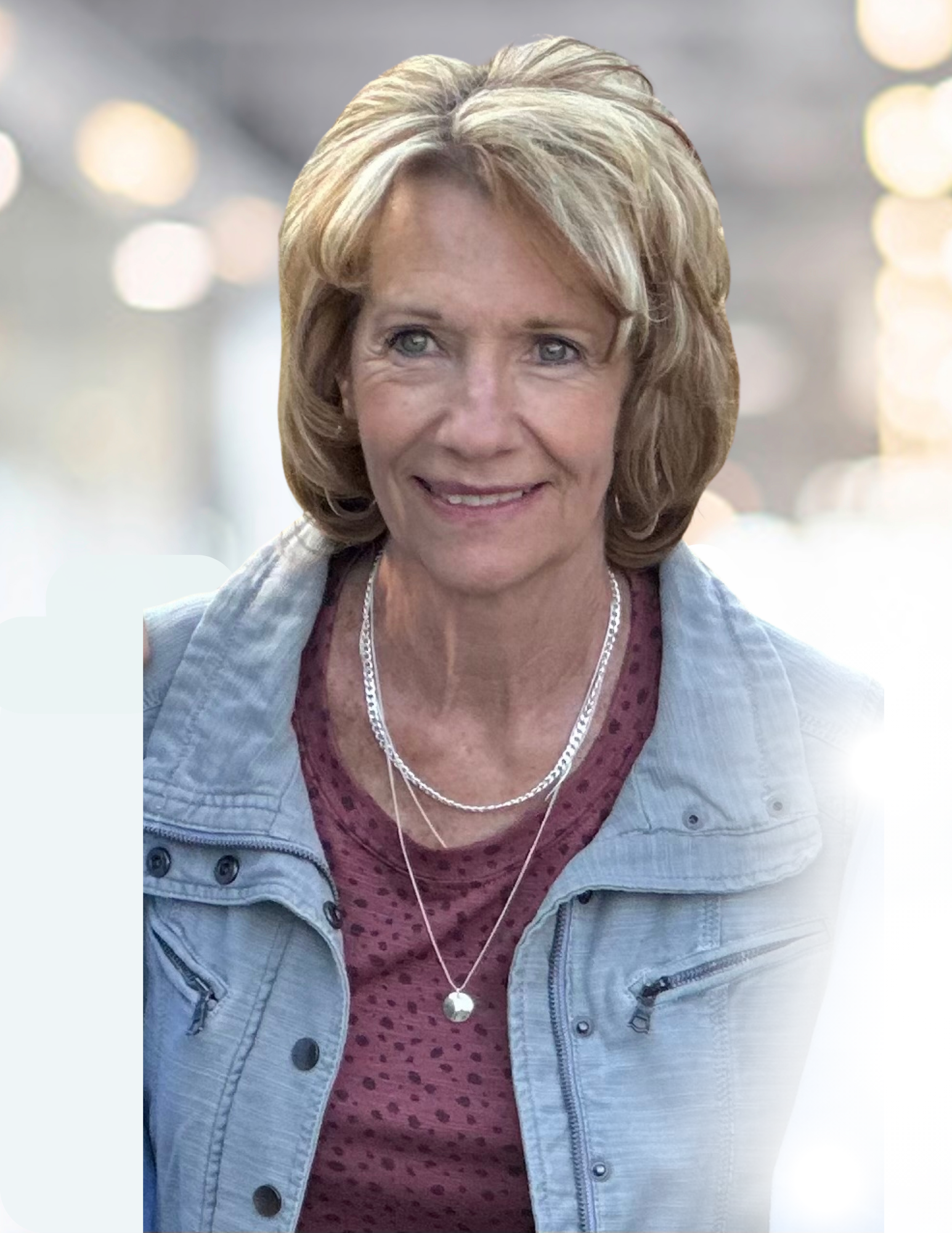 Tamra White (1) Tamra White (1)